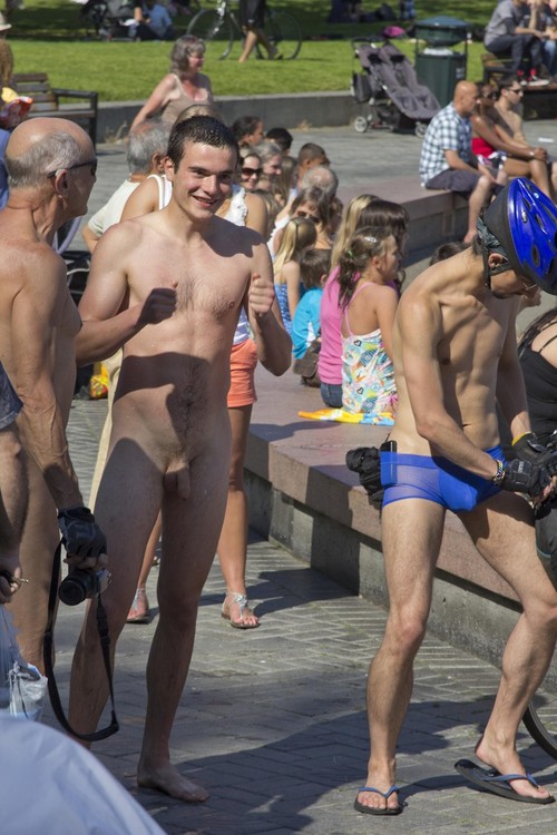 Male Naked Public