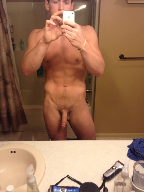 Straight Muscle Man Naked