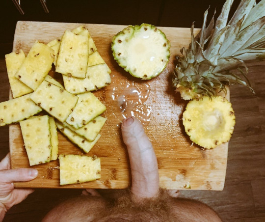 Pineaple makes your cum taste better