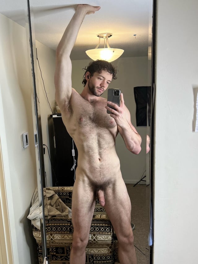 hairy otter just showered and needing to get dirty again
