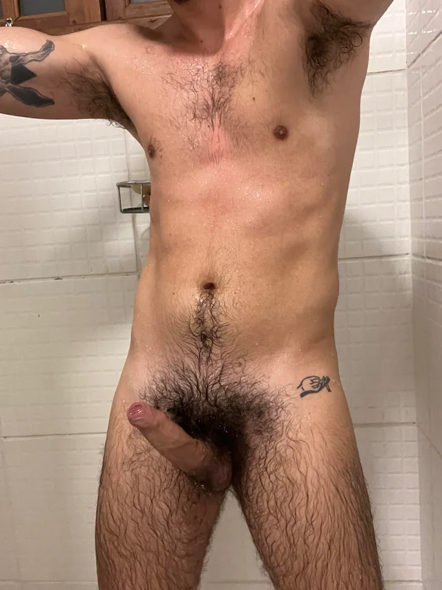 Who doesn’t love wet pubes