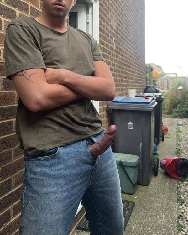 Love letting all u guys see my dick
